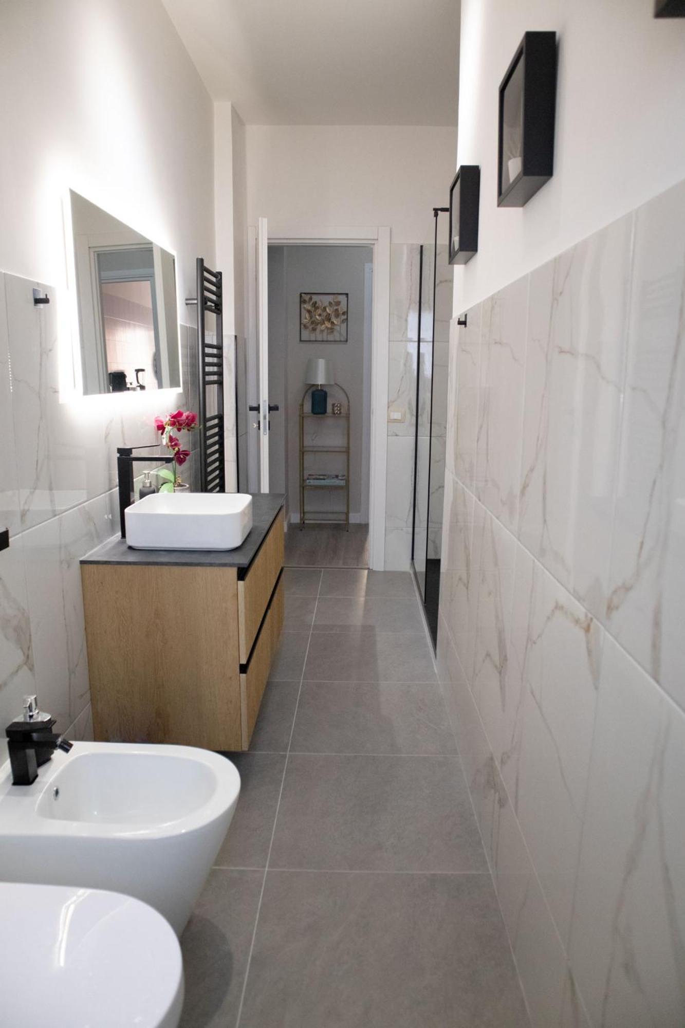 Sara'S Home - Modern Apartment Near Metro, Perfect For Families And Groups In 로마 외부 사진